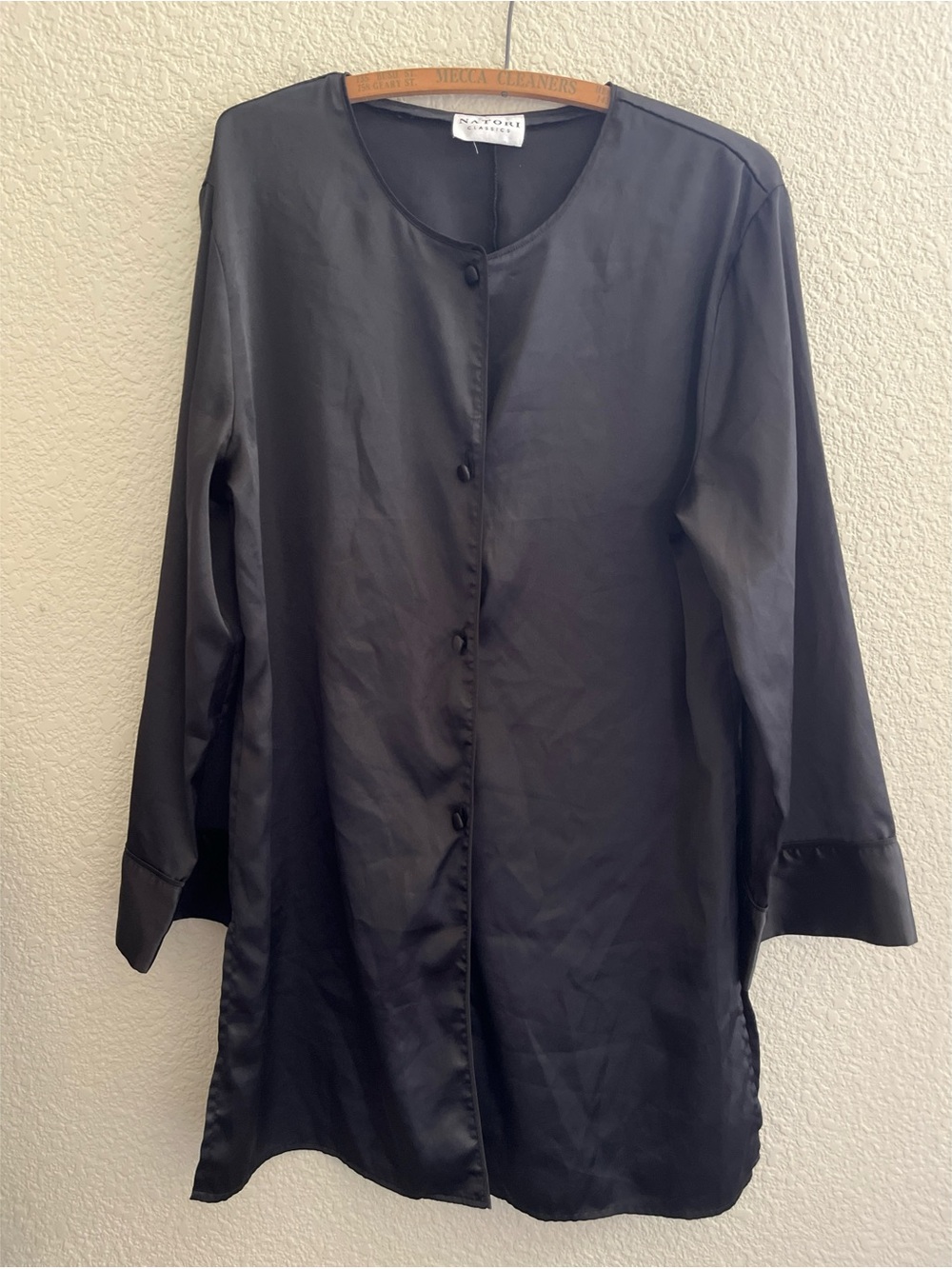 Natori Classics Black Satin Nightgown